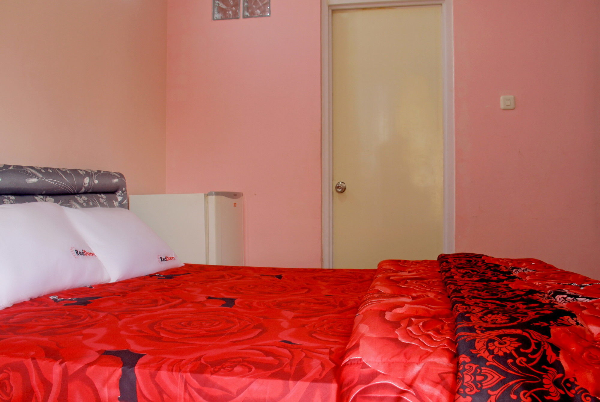 Hotel Reddoorz Near Hyperpoint Pasteur à Bandung Extérieur photo